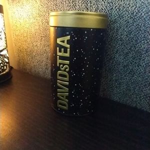 David's Tea tin